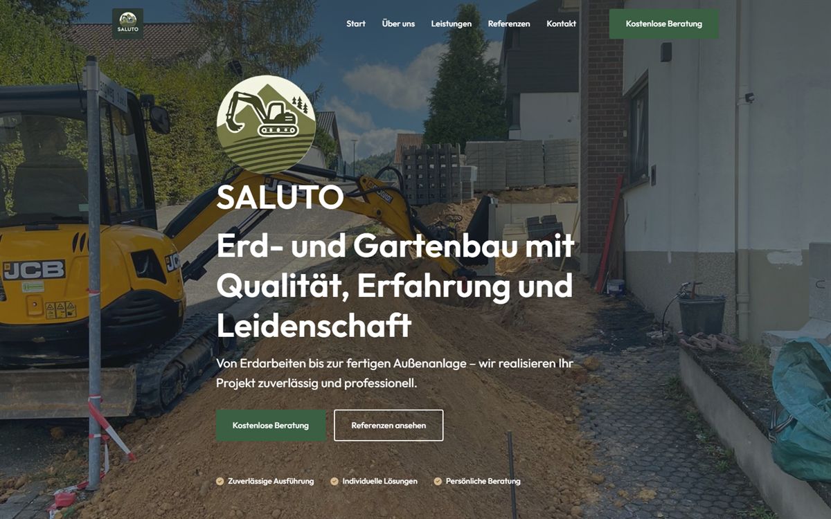 Startseite von saluto-gartenbau.de — Bagger auf einer Baustelle mit der Headline „Erd- und Gartenbau mit Qualität